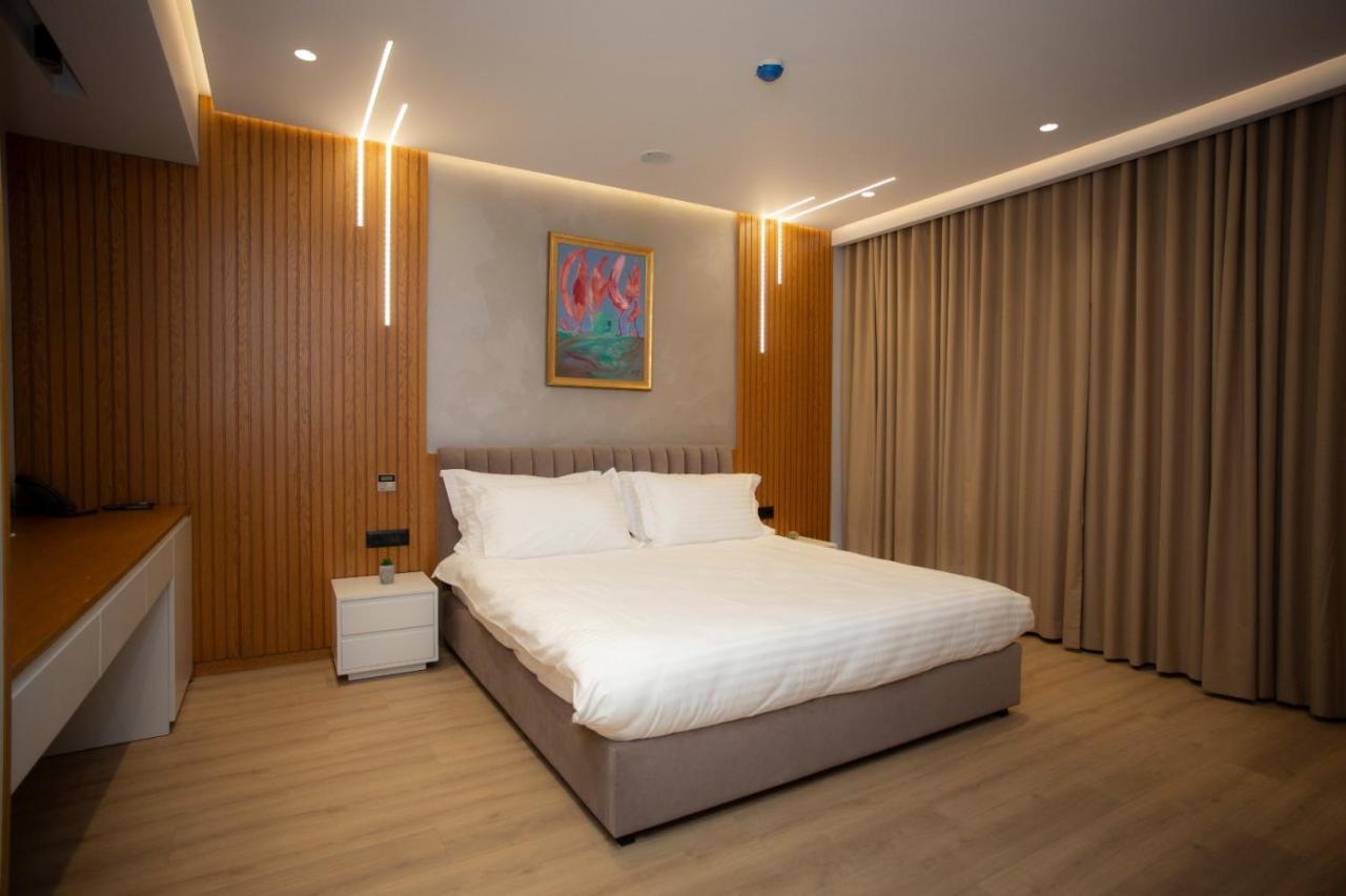 Primo Hotel Τίρανα Εξωτερικό φωτογραφία