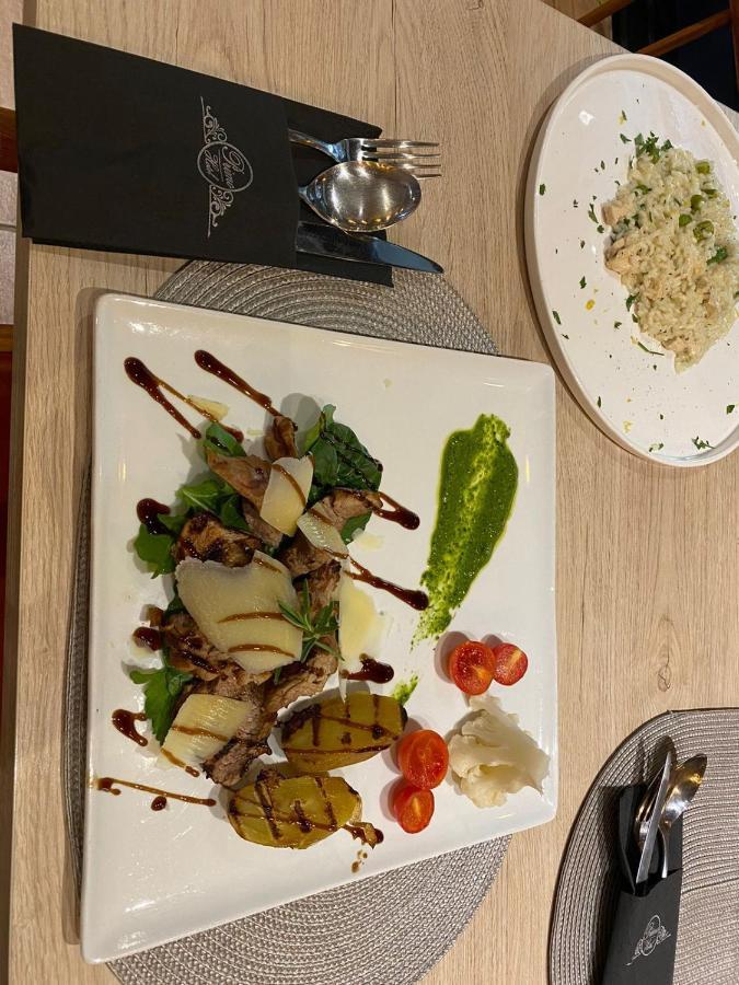 Primo Hotel Τίρανα Εξωτερικό φωτογραφία