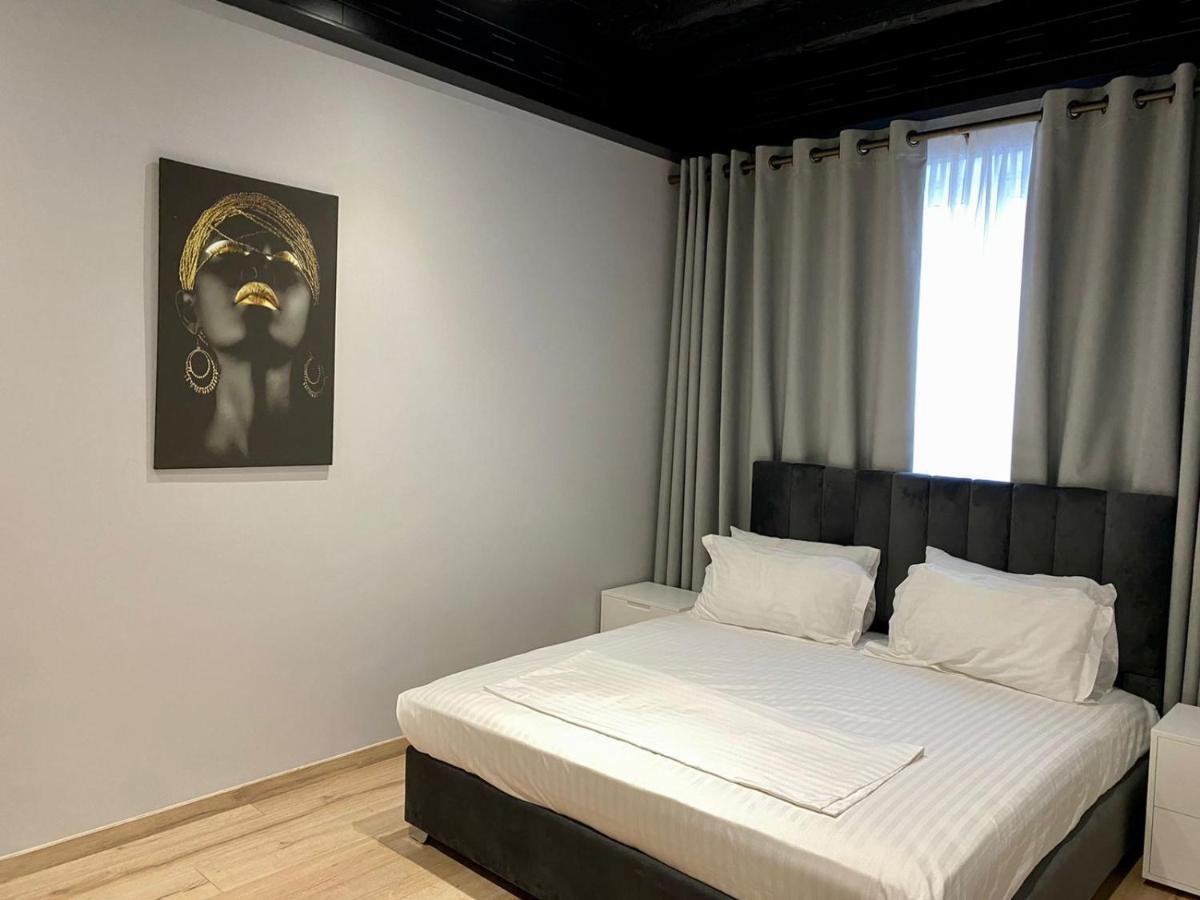 Primo Hotel Τίρανα Εξωτερικό φωτογραφία