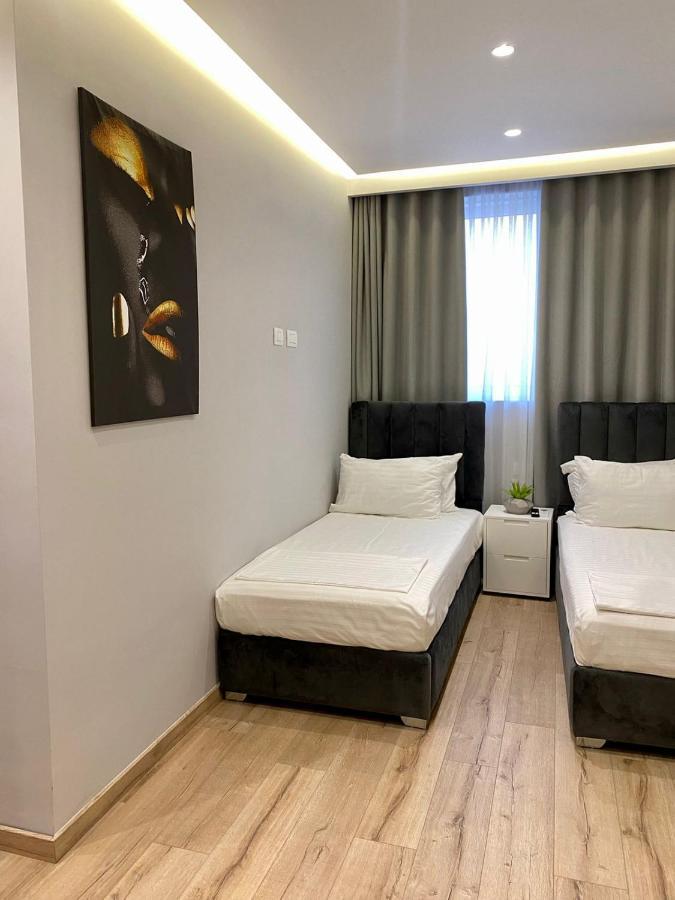 Primo Hotel Τίρανα Εξωτερικό φωτογραφία